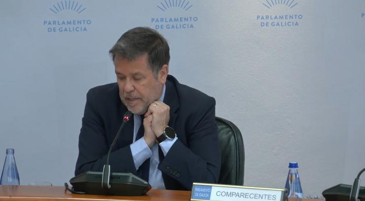 O xerente do Consorcio Galego de Servizos de Igualdade e Benestar, Perfecto Rodríguez, na Comisión 5ª, de Sanidade, Política Social e Emprego do Parlamento de Galicia 