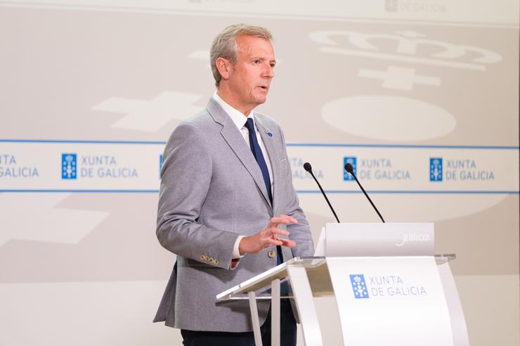 O presidente da Xunta, Alfonso Rueda, na comparecencia posterior á reunión do Consello celebrado o 8 de xullo de 2024.. DAVID CABEZON @ XUNTA / Europa Press