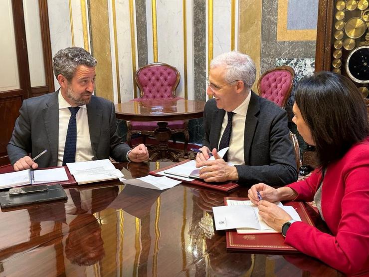 Os deputados do PP no Congreso Jaime de Olano e Francisco Conde. PP / Europa Press