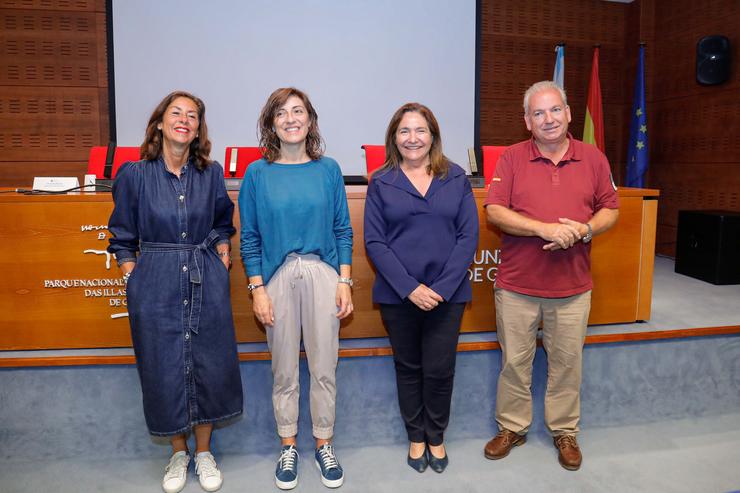 A conselleira de Medio Ambiente e Cambio Climático, Ángeles Vázquez, na presentación do balance de visitantes ás Illas Atlánticas.. XUNTA / Europa Press