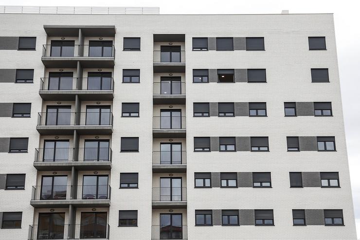 Vista do edificio onde se recolocaron ás familias afectadas polo incendio de Campanar, a 27 de febreiro de 2024, en València, Comunidade Valenciana (España). Un total de cen familias que perderon as súas vivendas no incendio de Campan. Rober Solsona - Europa Press - Arquivo