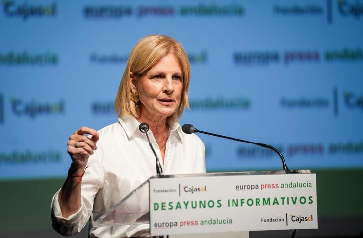 A alcaldesa de Xerez e presidenta da FEMP, María José García-Pelayo 