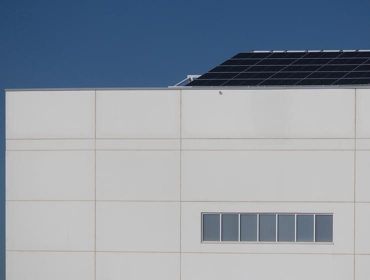 Arquivo - Arquivo - Placas solares non complexo tecnolóxico de Móstoles, a 15 de decembro de 2023, en Móstoles, Madrid (España). Vos paneis solares fotovoltaicos están formados por celas capaces de converter a luz solar en enerxía eléctrica. España é un de. Eduardo Parra - Europa Press - Arquivo / Europa Press