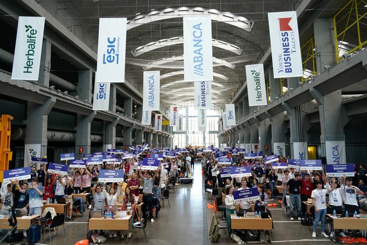 Edición da de Young Business Talents / YOUNG BUSINESS TALENTS - Arquivo 