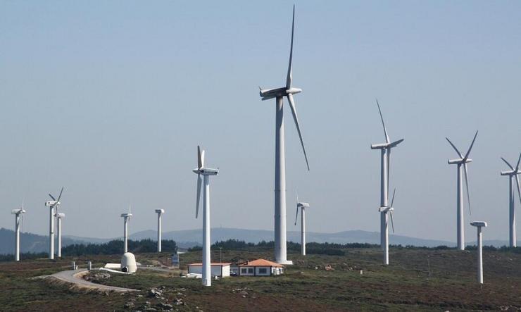 Así lucía o parque eólico Cabo Vilano antes da súa repotenciación no ano 2016. Contaba con 22 aeroxeradores, dous de maior envergadura 