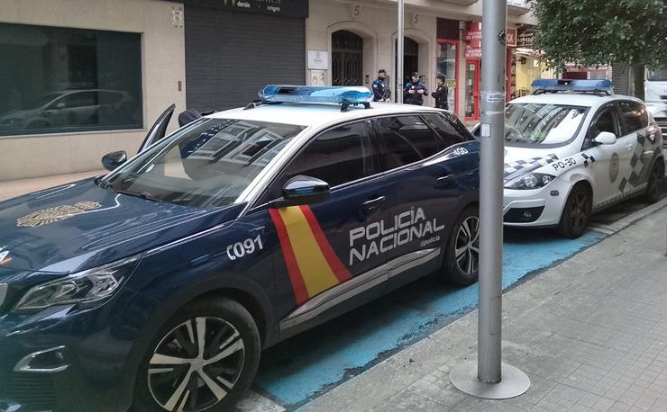 Policía Nacional en Pontevedra.. POLICÍA NACIONAL