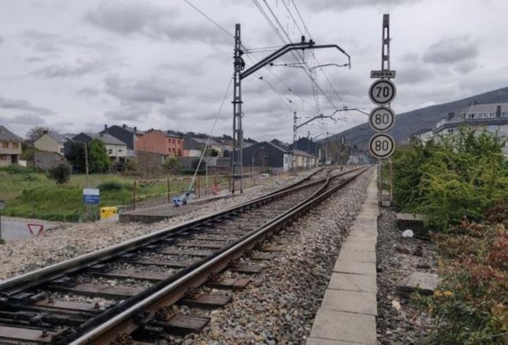 Liña de ferrocarril 