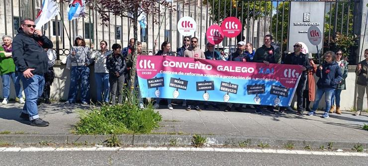 Delegados da CIG protestan en Santiago.. CIG 