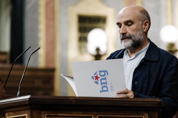 O deputado de BNG Néstor Rego intervén durante un pleno no Congreso dos Deputados, a 27 de maio de 2025, en Madrid (España). O Pleno do Congreso debate hoxe a proposición non de lei impulsada polo PSOE na que se insta ao Goberno a regular. Carlos Luján - Europa Press 
