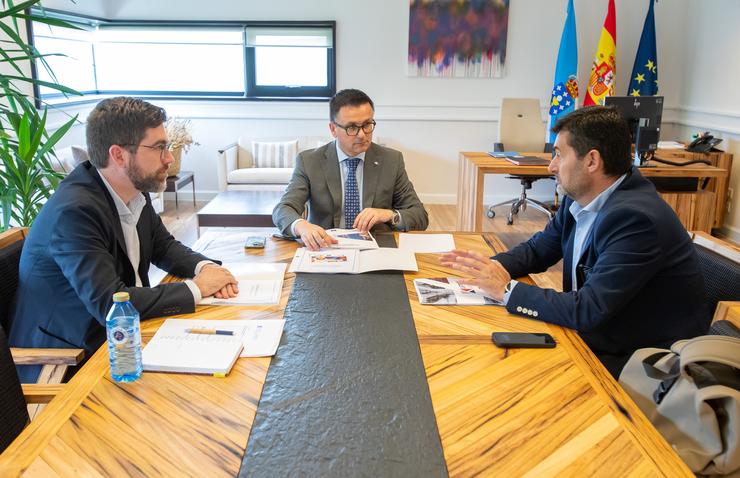 José González na reunión.. XUNTA / Europa Press