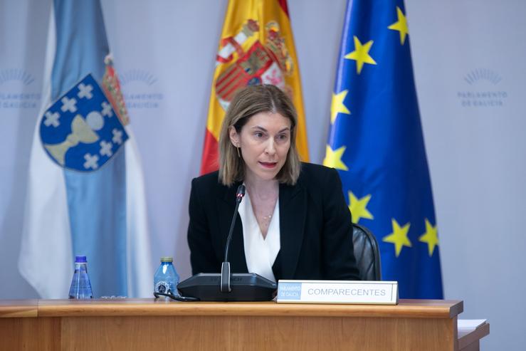 A secretaria xeral técnica da Consellería de Sanidade, Natalia Lobato, comparece a petición propia na Comisión 5ª de Sanidade, Política Social e Emprego 