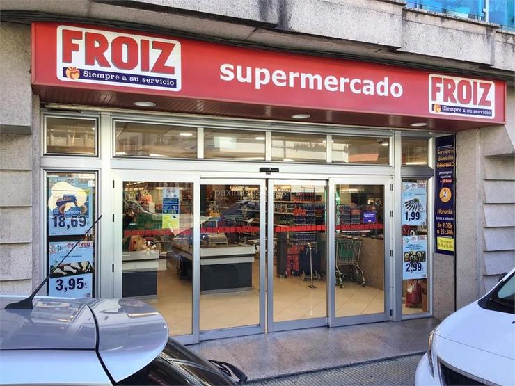 Supermercado Froiz en Melide 