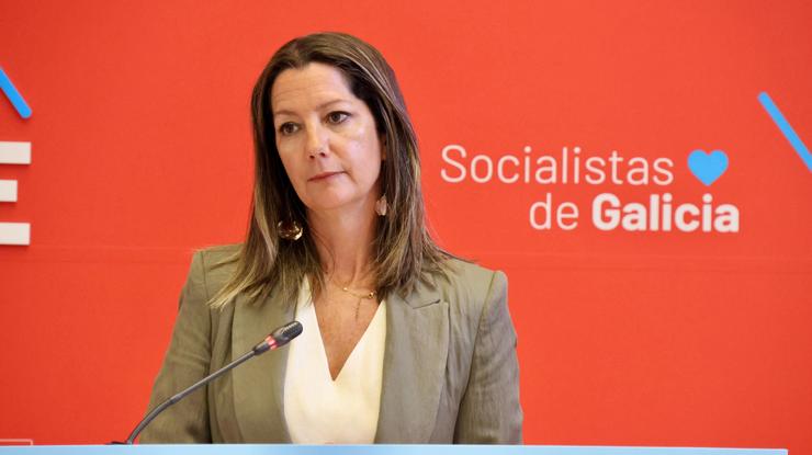 A viceportavoz parlamentaria do PSdeG e secretaria de Organización, Lara Méndez, en rolda de prensa 
