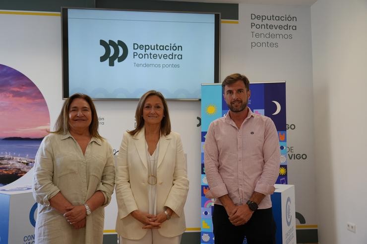 A Delegada Territorial Da Xunta En Vigo, Ana Ortiz; A Vicepresidenta Da Deputación De Pontevedra, Luisa Sánchez; E O Director Do Galicia Fest, Antonio Casal / GALICIA FEST