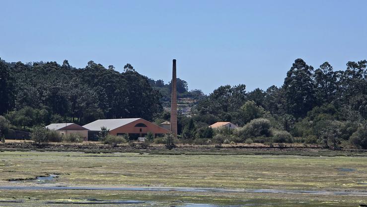 Fábricas antigas de cerámica de Dena, en Meaño 
