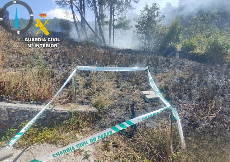 Incendio en Laxe (A Coruña). GARDA CIVIL 