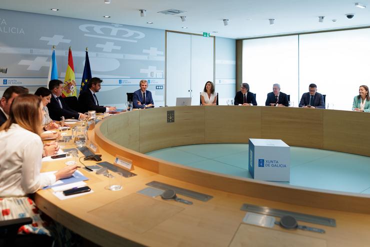 Ou titular do Executivo galego, Alfonso Rueda, preside a reunión do Consello da Xunta. Sala do Consello, 01/08/25.. DAVID CABEZÓN @ XUNTA / Europa Press