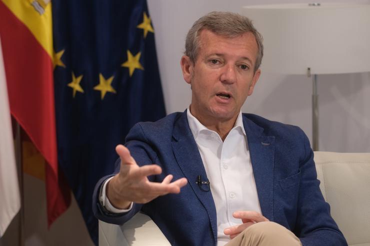 O presidente da Xunta, Alfonso Rueda, durante a entrevista con Europa Press.. César Arxina - Europa Press 