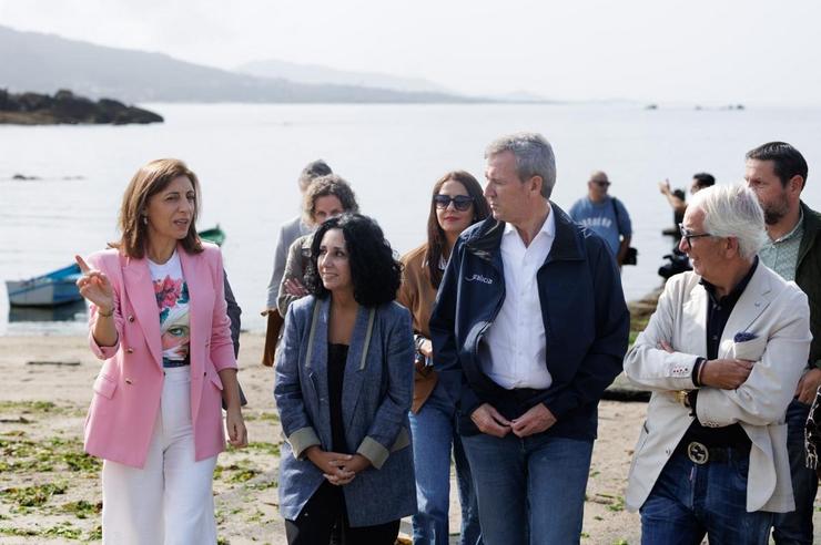 Rueda e Vázquez, durante a visita á antiga factoría 
