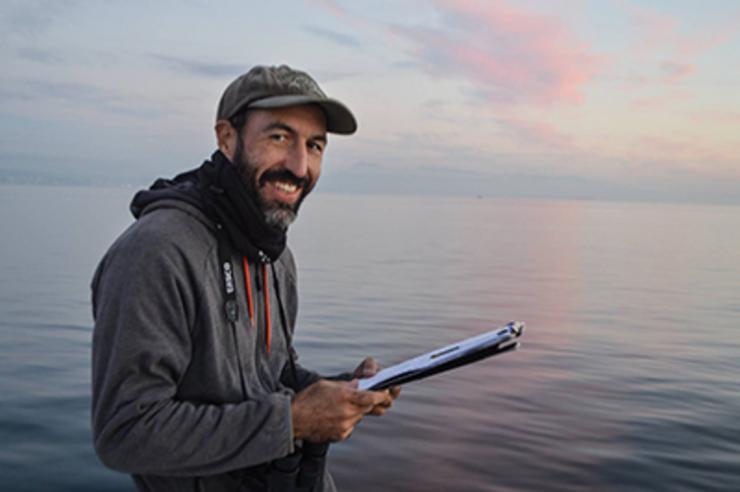 Bruno Díaz López, doutor en Ecoloxía e Bioloxía Evolutiva e director científico do Bottlenose Dolphin Research Institute (BDRI), con sede no Grove 
