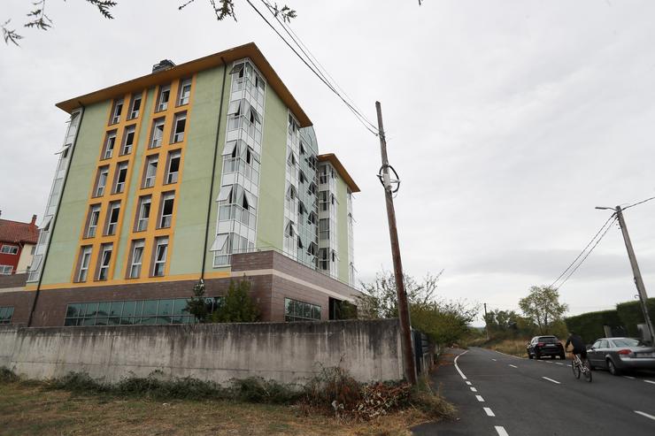 Fachada do edificio que albergará o centro da Xunta para menores migrantes en Monforte / Carlos Castro