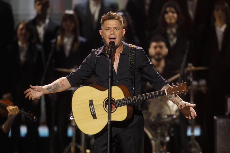 O cantante Alejandro Sanz durante a gala de entrega da 39º edición dos Premios Goya, no Palacio de Exposicións e Congresos de Granada, a 8 de febreiro de 2025 / Álex Cámara - Arquivo
