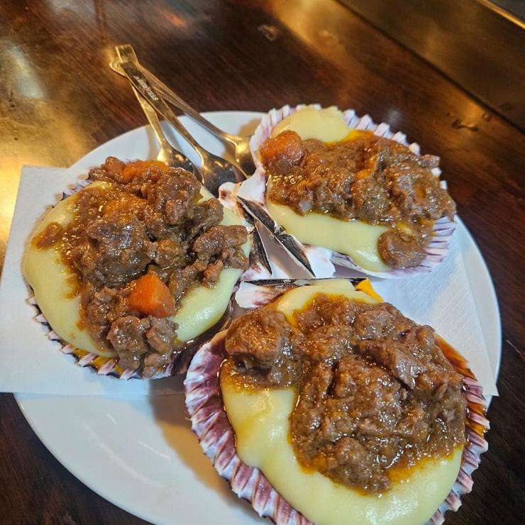 Unha das tapas de boi (2025). Foto: Concello de Allariz.