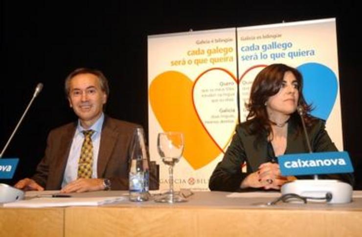 Gloria Lago e o seu marido, voceiros de Galicia Bilingüe