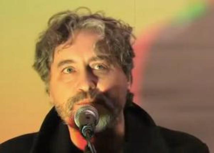 O escritor Manuel Rivas  