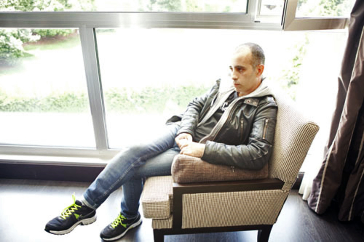 Yul durante un descanso da súa sesión