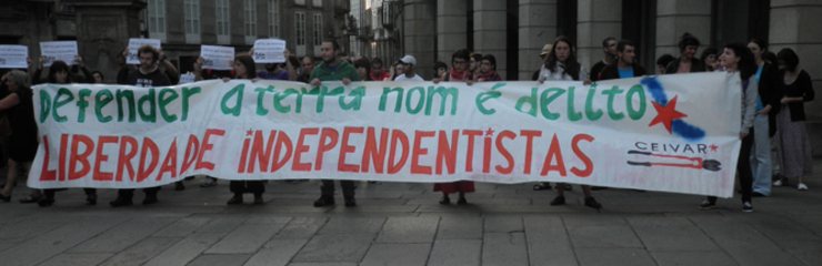 Concentración en Compostela en solidariedade cos mozos acusados de pertencer a Resistencia Galega
