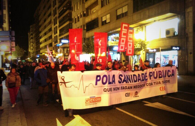 Manifestación pola sanidade púlica en Ourense