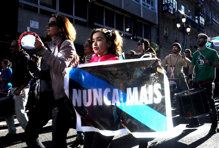Manifestación en Vigo de 'Nunca Máis' once anos despois da catástrofe do Prestige 