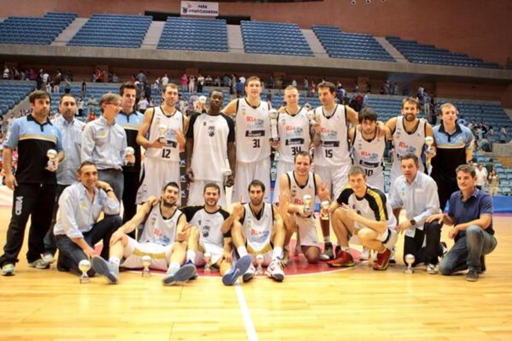 O equipo do Obra ao completo