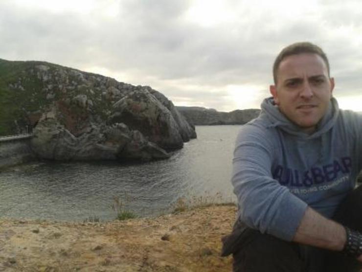 O xornalista Damián Barreiro, gañador de varios premios en asturiano