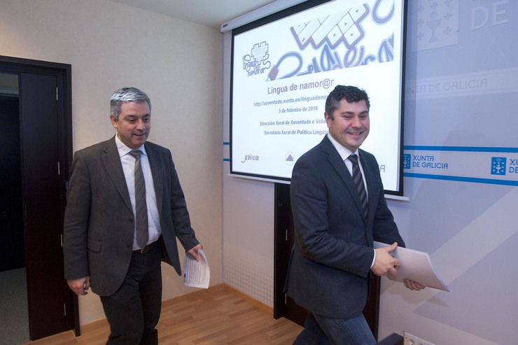 Valentín García e Ovidio Rodeiro na presentación do concurso Lingua de Namorar 