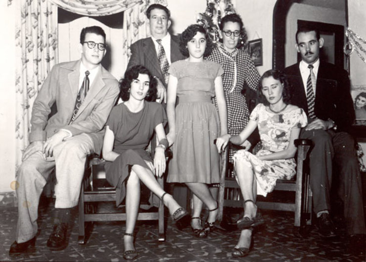 Foto da familia Santamaría. De I a D Abel, Ada, Benigno, Aida, Joaquina, Haydée e Aldo Foto da familia Santamaría. De esquerda a dereita; Abel, Ada, Benigno, Aida, Joaquina, Haydée e Aldo