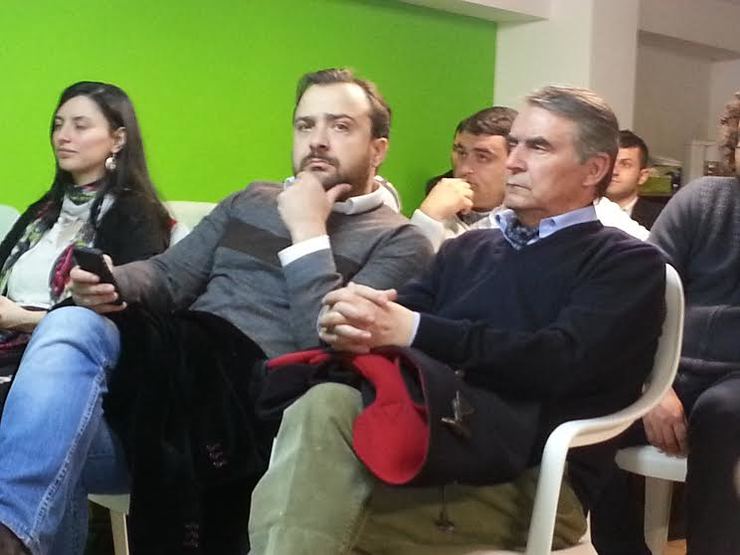 Miguel Barros con Rafa Cuíña nun acto político