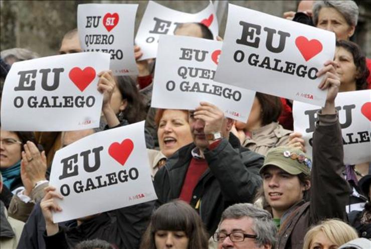 Manifestación de Queremos Galego a prol da lingua /queremosgalego.com