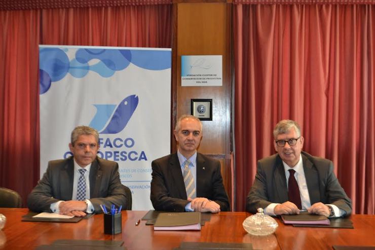 Acordo entre Anfaco e Abanca para impulsar o emprendemento no sector do mar