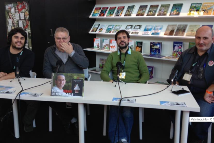 A Asociación de Medios en Galego (AMEGA) na que participa GC está a emitir en directo dende o Culturgal. Na foto os responsábeis de Que pasa na Costa, Radiofusión, Galicia Confidencial e Valminhor.info