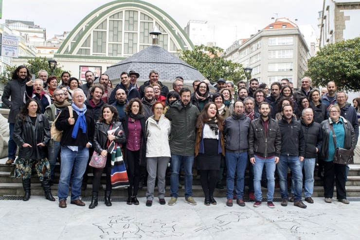 Asinantes do pacto das candidaturas municipais en favor de En Marea
