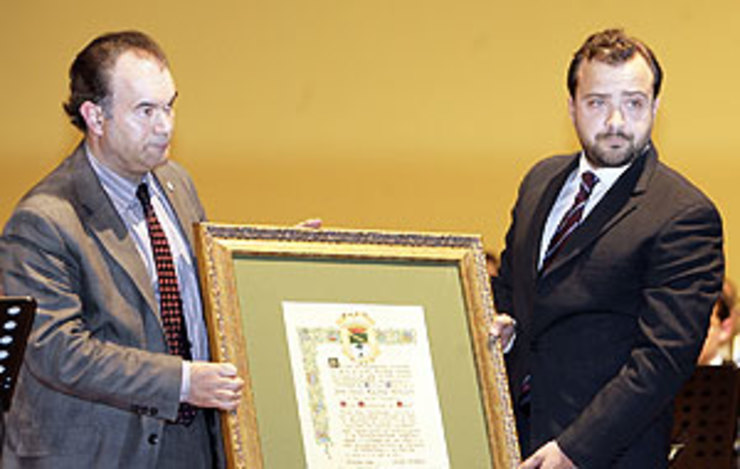 Xosé Crespo e Rafael Cuiña nun acto de homenaxe ao ex conslleiro Xosé Cuíña 