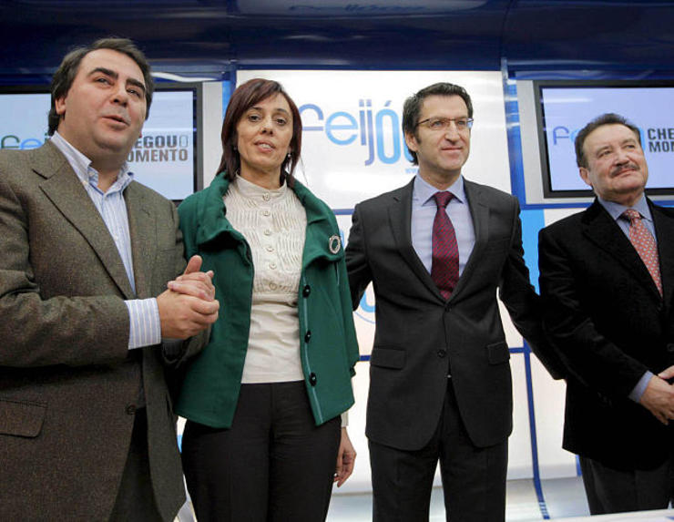 Negreira, Raquel Arias e Núñez Feijóo nun acto do PP / ppdeg.com