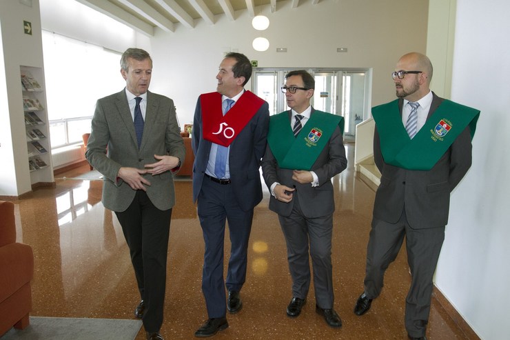 O vicepresidente da Xunta, Alfonso Rueda, participou na clausura dos actos da imposición de becas da XLIV promoción de bacharelato do colexio Montecastelo