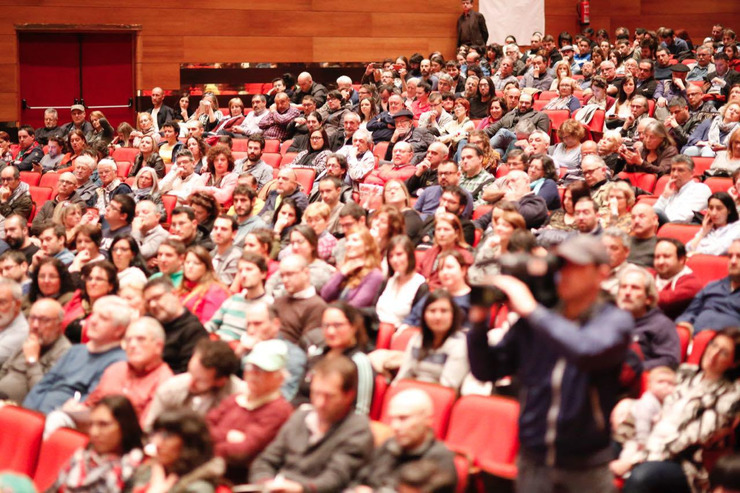 Asistentes a Asemblea de En Marea do 15 de maio / En Marea