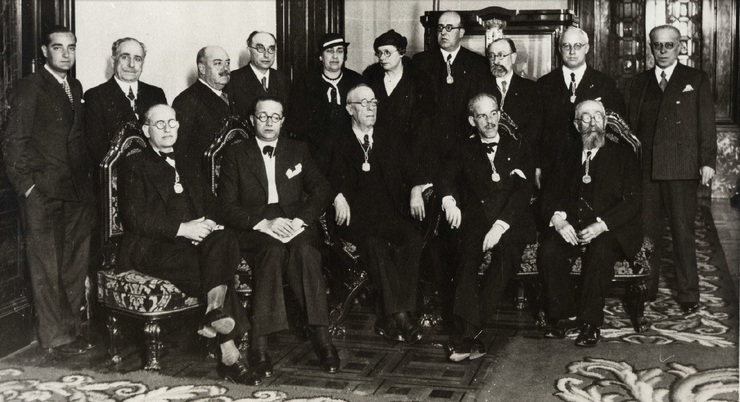 Enrique Peinador asiste a recepción de Castelao na sede da RAG na Coruña no 1934 / galipedia