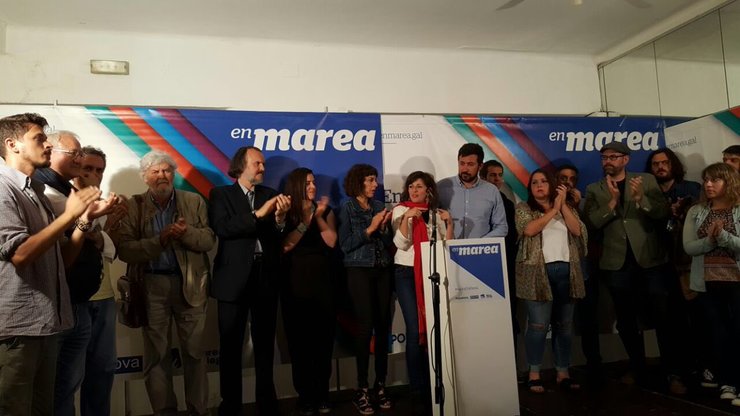 Representantes de En Marea, na comparecencia tras coñecerse os resultados dos comicios do 26X 