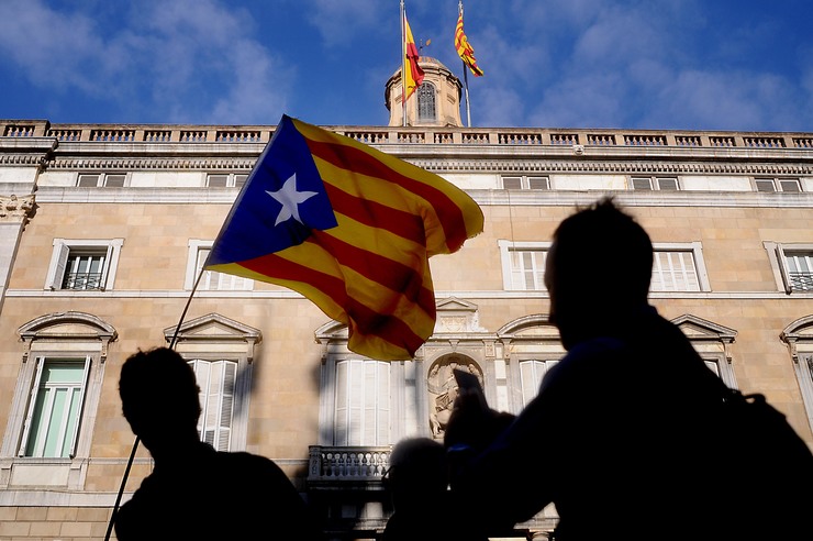 Concentración ante o Palau da Generalitat de Cataluña en Barcelona o 30 de outubro de 2017, tras a declaración de independencia da República Catalá /M.N.