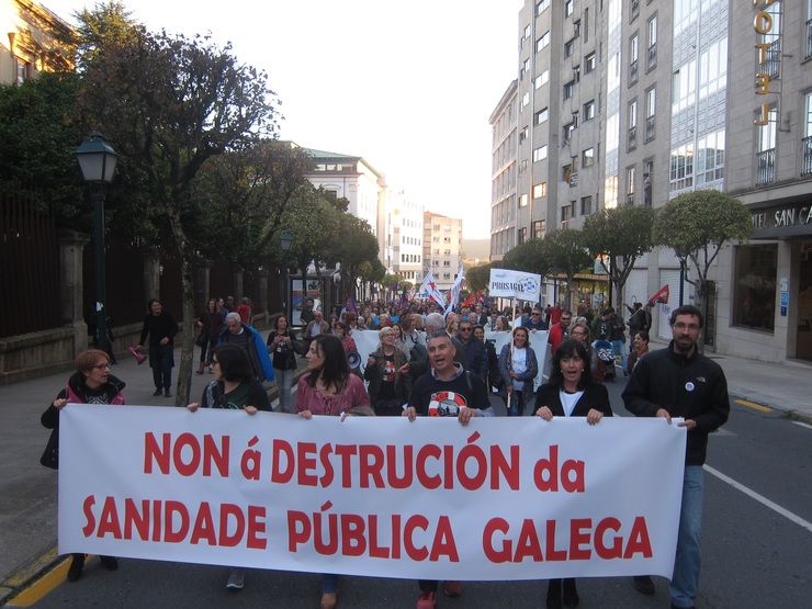 Manifestación en Santiago en defensa da sanidade pública